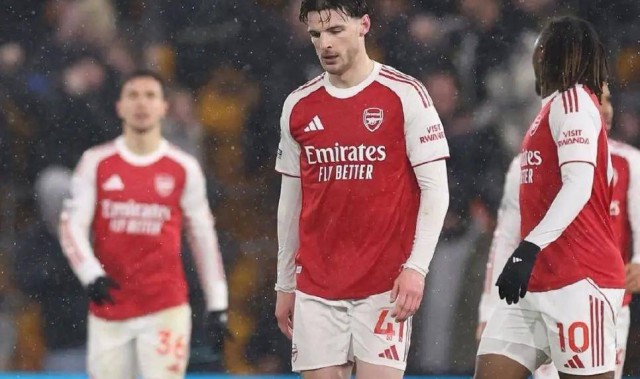 从2-0到2-2！阿森纳又双叒叕掉链子，阿尔特塔保守葬送冠军？