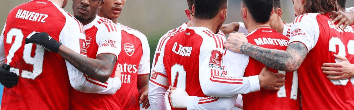 2-1险胜！阿尔特塔神换人：替补神兵破门，英超领头羊挺进8强