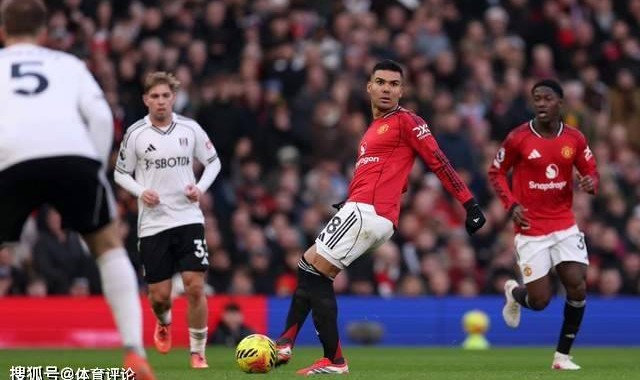 随着一场3-2！曼联绝杀富勒姆，反超切尔西+利物浦！冲到英超第4