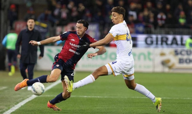 2-0逆转！26岁AC米兰旧将助攻莱切击败卡利亚里，意甲迎来两连胜