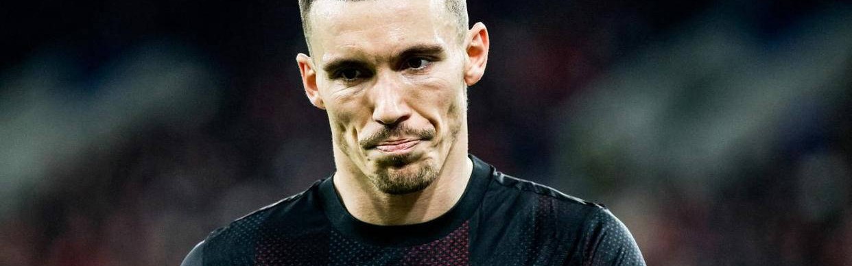 德甲劲旅勒沃库森主场0-0战平奥林匹亚科斯，总比分2-0晋级欧冠16强