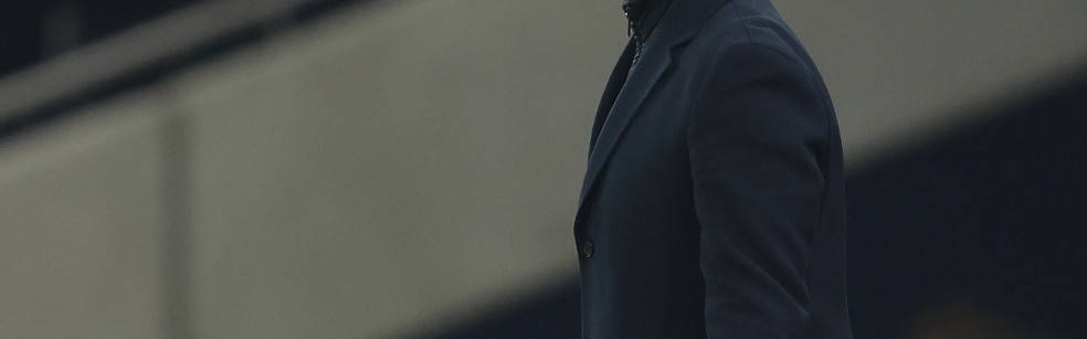 主帅“失踪”！热刺主场0比3惨败诺丁汉森林，图多尔去向成谜，降级警报拉响？